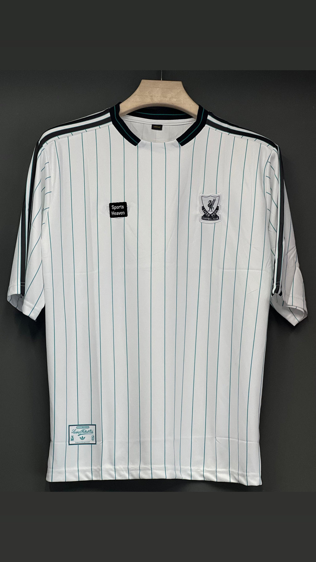 LIVERPOOL RETRO FIVE SLEEV EMBROIDERY