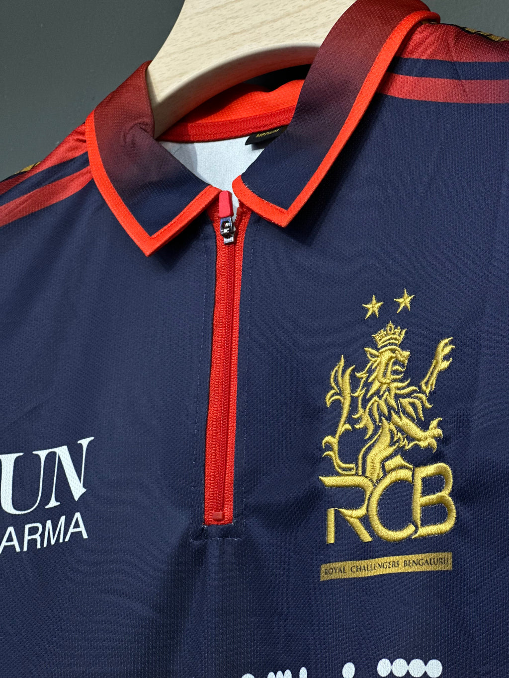KOHLI RCB(2 STAR)HOME KIT POLO ZIP EMBROIDERY