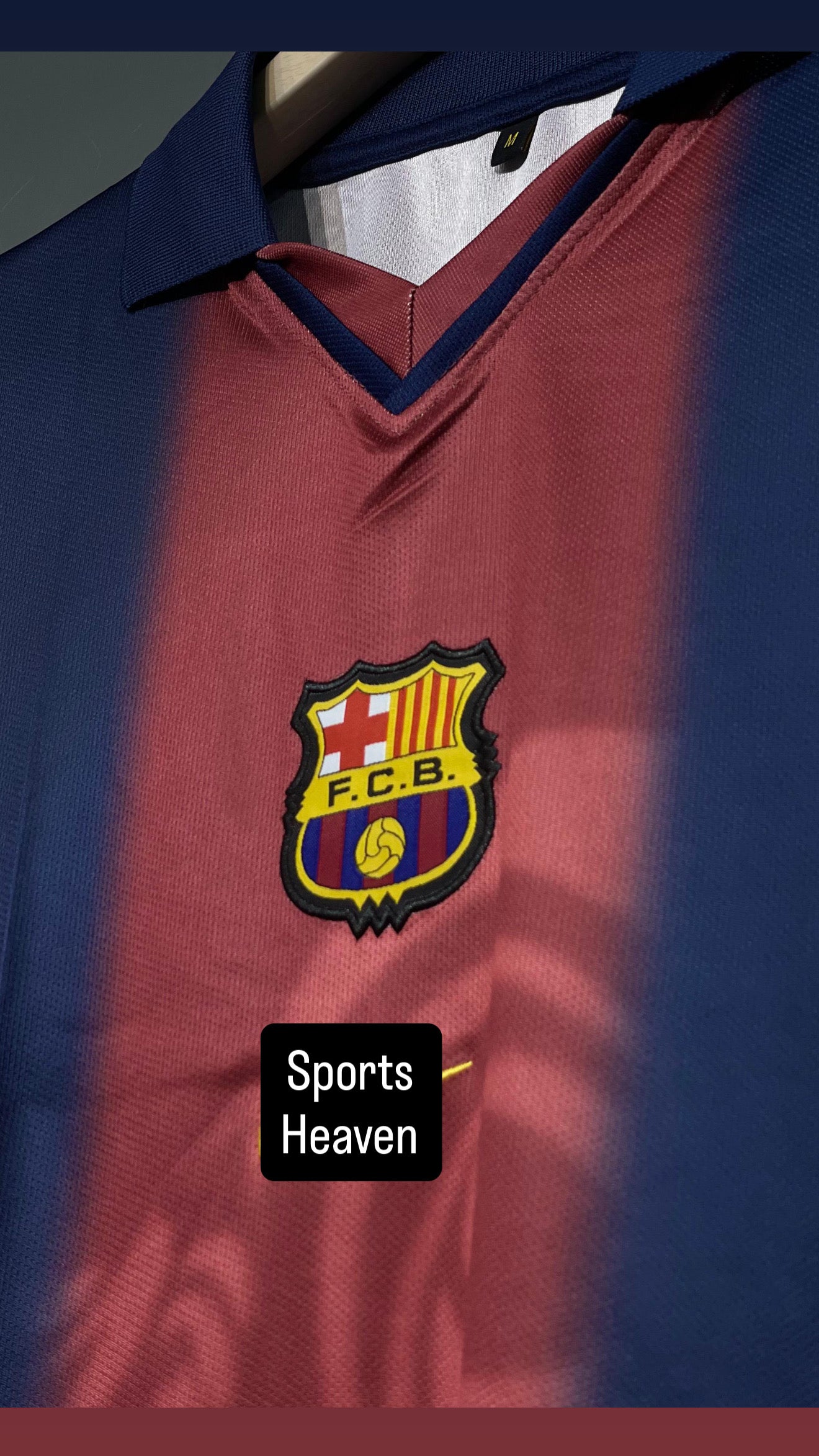 BARCELONA TRAVIS SCOTT POLO FIVE SLEEV EMBROIDERY