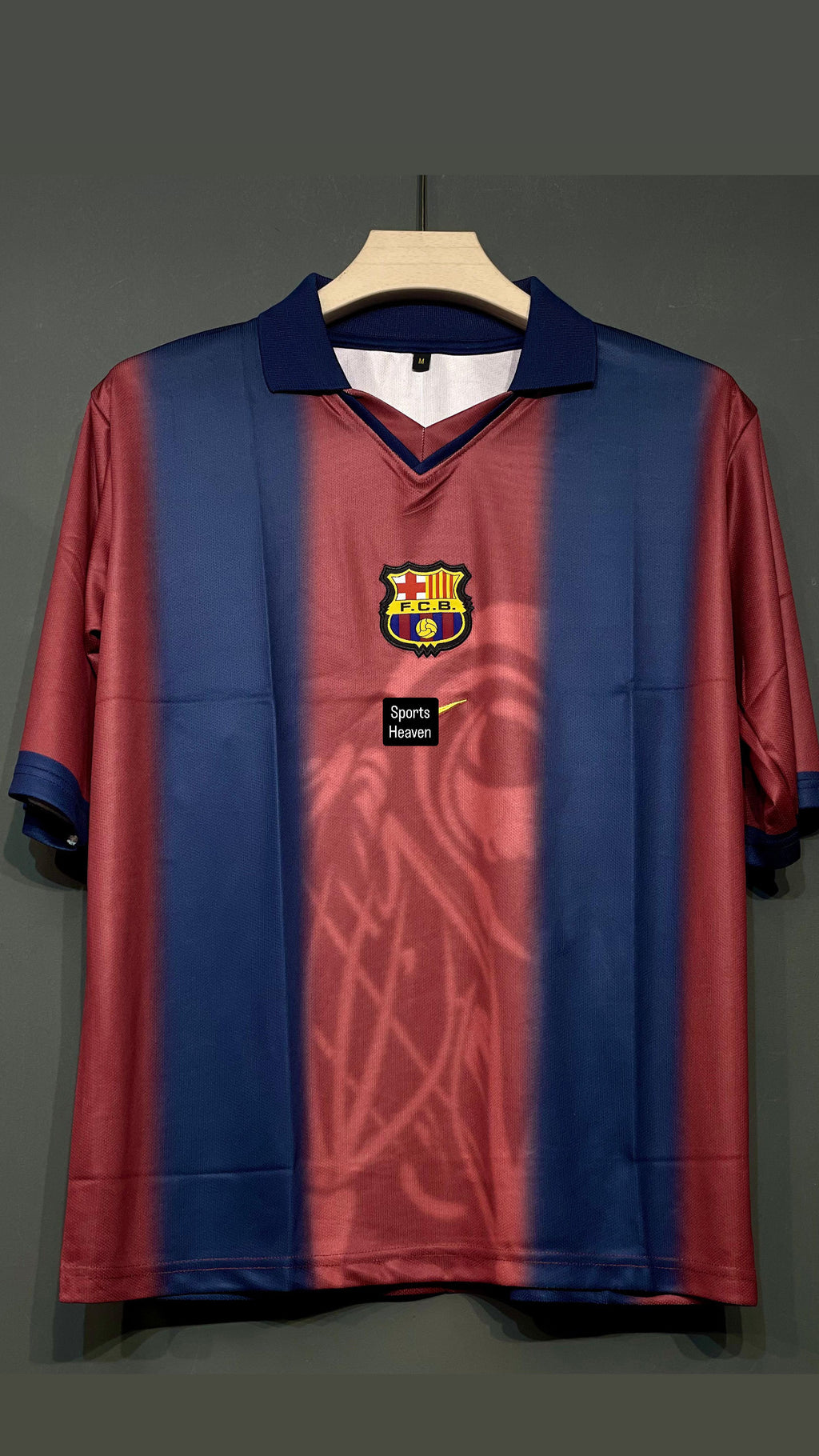 BARCELONA TRAVIS SCOTT POLO FIVE SLEEV EMBROIDERY