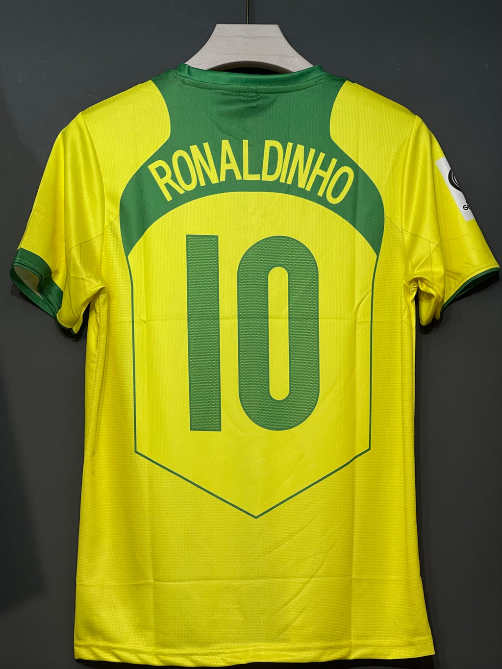 BRAZIL 2004 HOME KIT RONALDINHO EMBROIDERY PREMIUM
