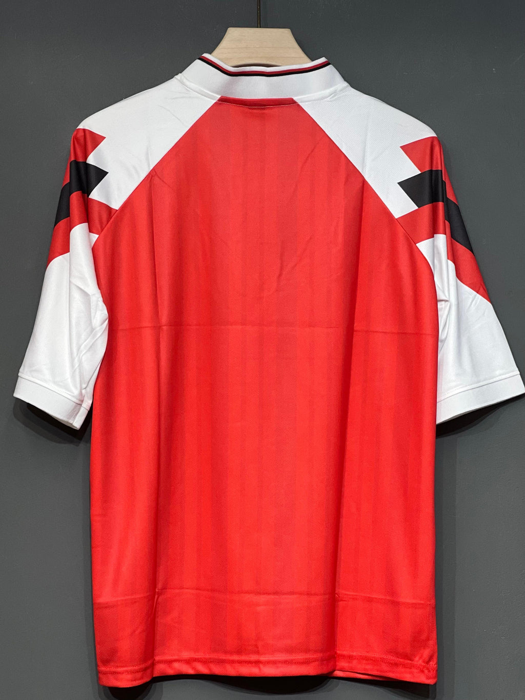 ARSENAL RETRO FIVE SLEEV EMBROIDERY