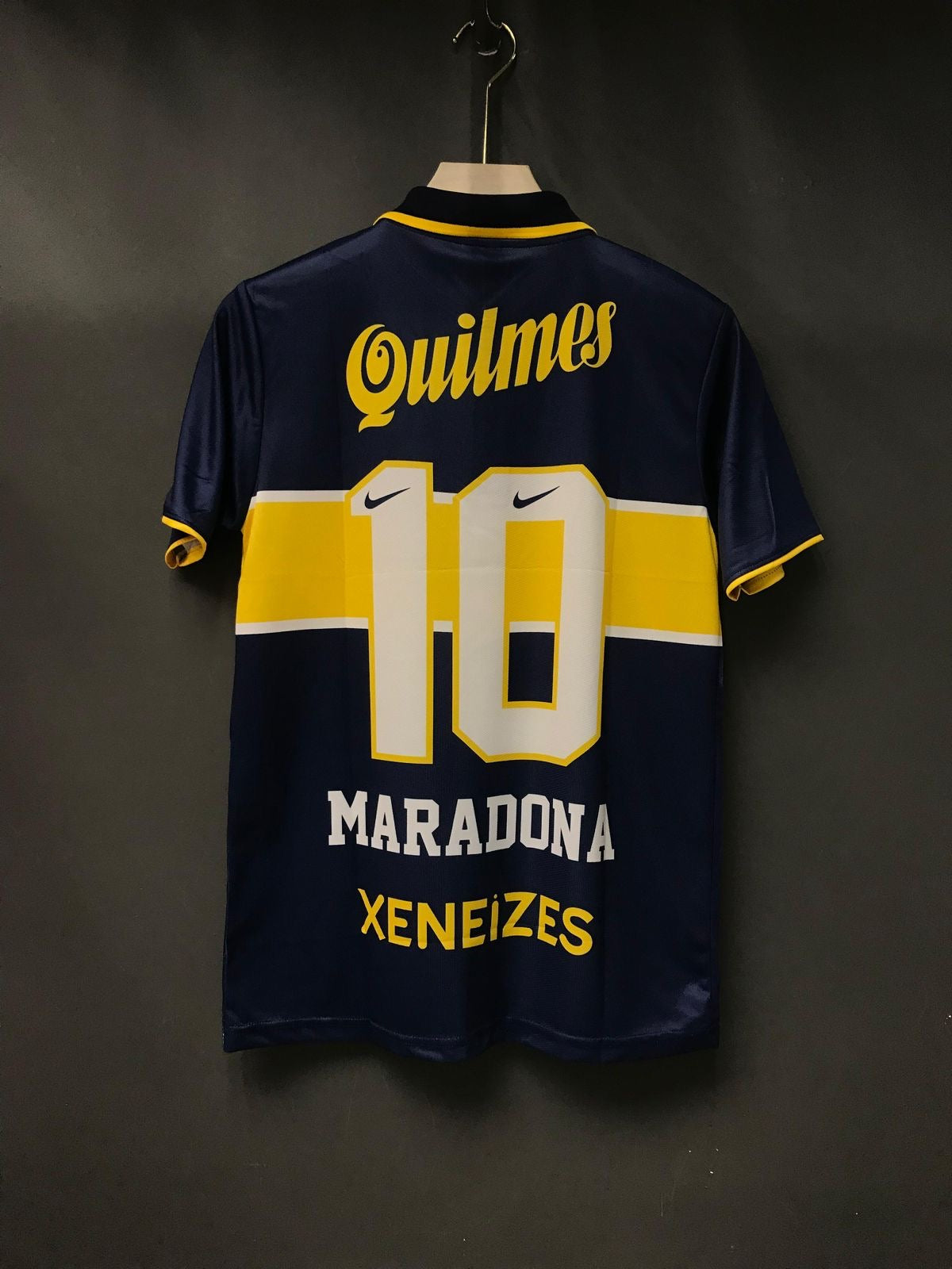 MARADONA BOCCA JUNIOR HOME KIT  POLO EMBROIDERY