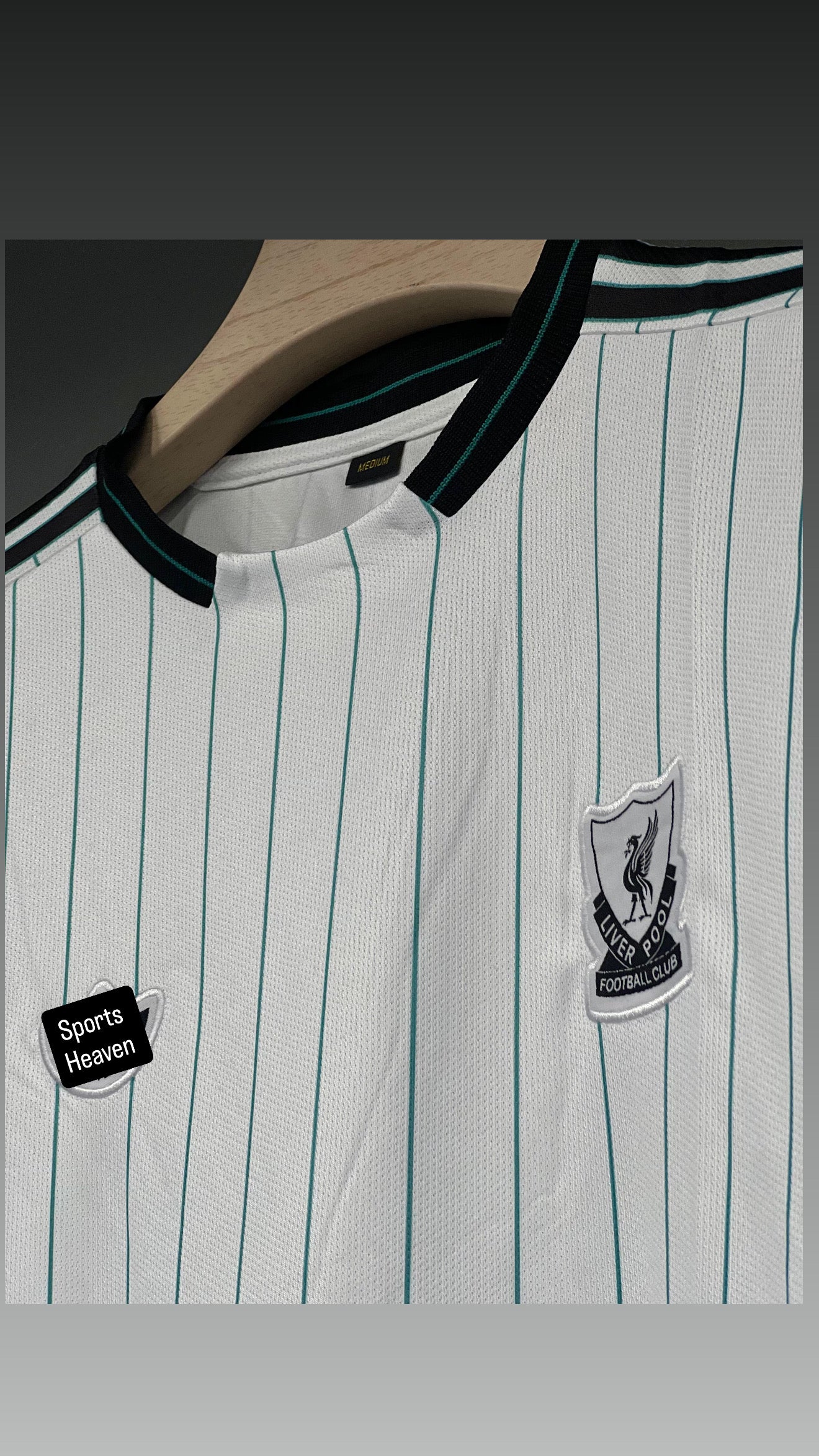 LIVERPOOL RETRO FIVE SLEEV EMBROIDERY